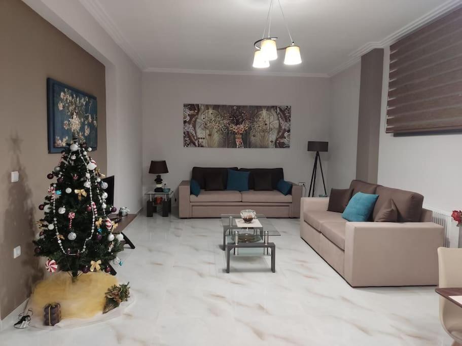Ebony And Ivory Suites Δροσιά Εξωτερικό φωτογραφία